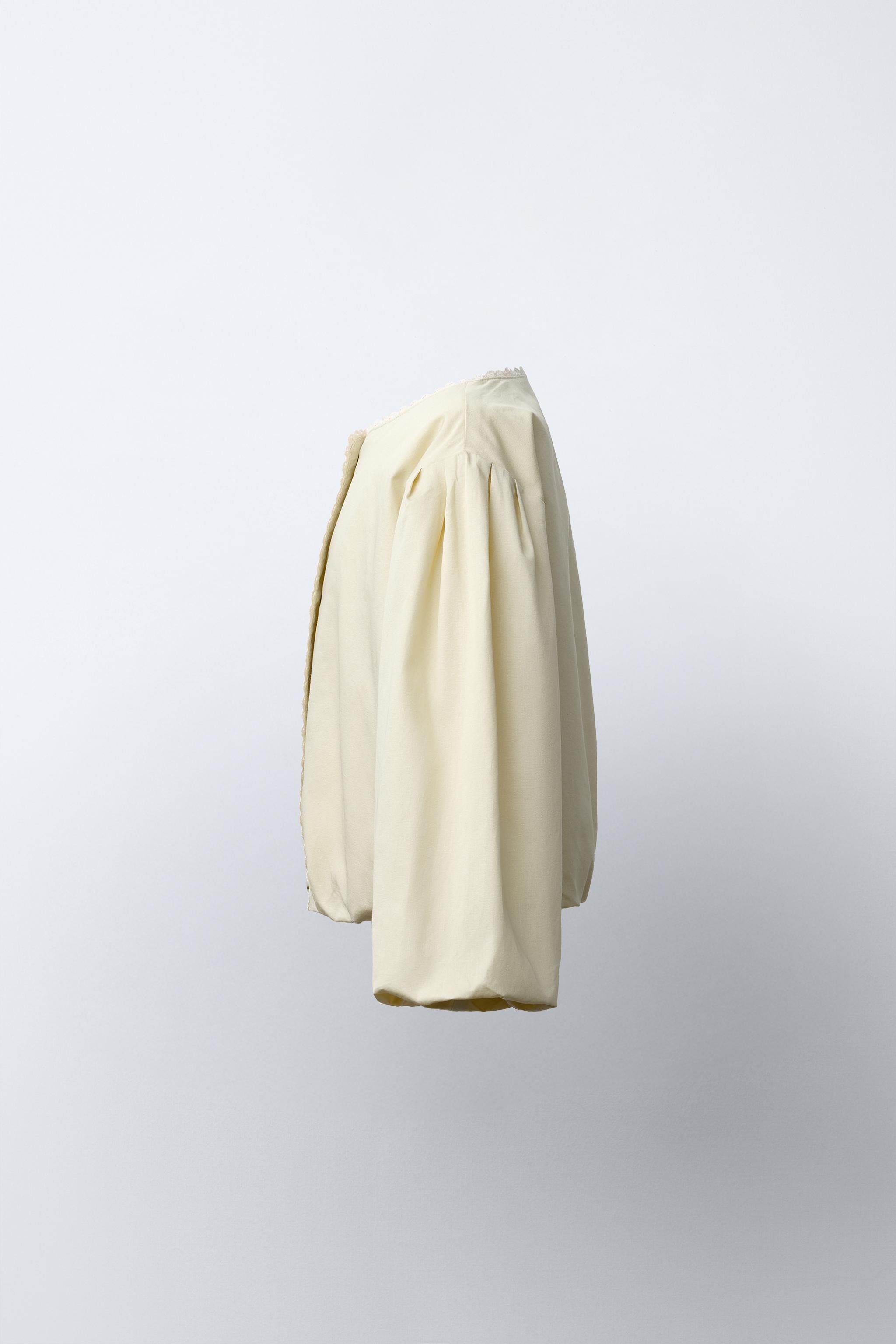 GILET DENTELLE
